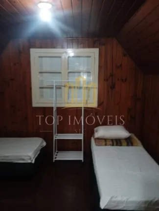 Imagem Belissima Casa Estilo Suiço 203m² 4 Dormitórios 2 Banheiros em Campos do Jordão