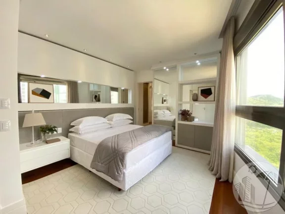 Imagem APARTAMENTO FRENTE MAR - EXCLUSIVIDADE 1 AP. POR ANDAR 5 Suítes + Dependência e