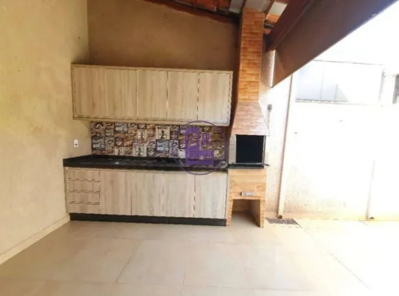 Imagem Casa térrea em condomínio com 70m², 3 quartos e 1 suite na zona norte de Londrina