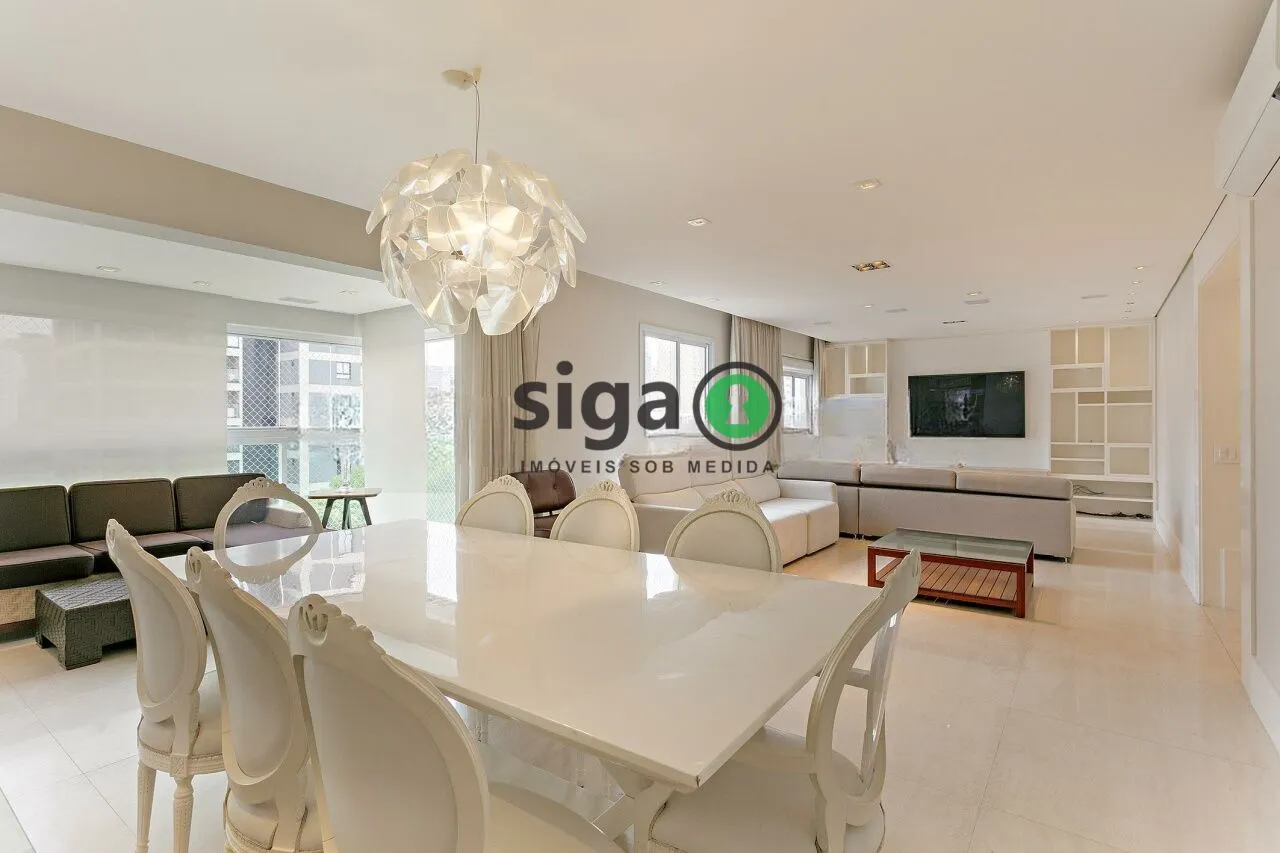 Imagem Apartamento Alto Padrão na Vila Olímpia de 3 Quartos com 3 Vagas - 210m² à Venda.