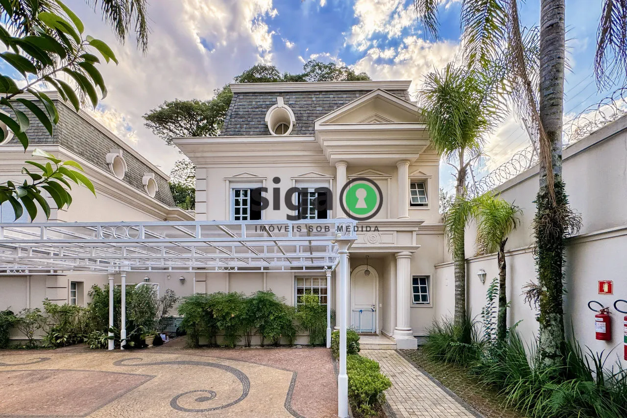 Foto do imóvel Casa em Condomínio a venda no Alto da Boa Vista com 5 quartos