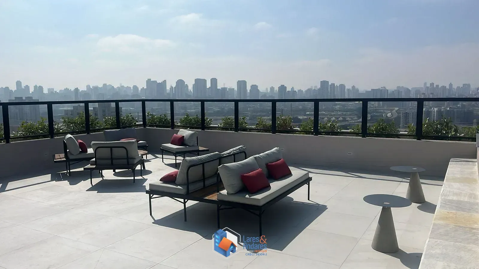 Imagem STUDIO À VENDA COM 25 M², BUSINESS PLACE, 3º ANDAR, COM ESPAÇO GOURMET, PET PLACE E S/VG - IPIRANGA - SP.