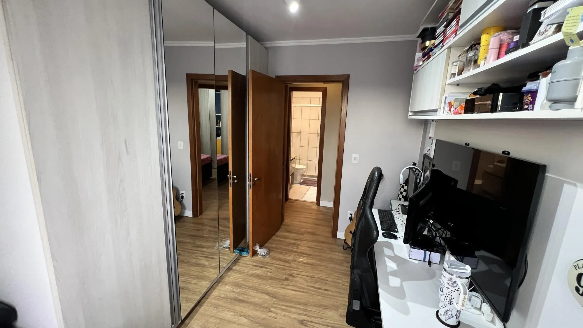 Imagem Apartamento 3 Dormitórios com Vista Privilegiada - Conforto e Praticidade!