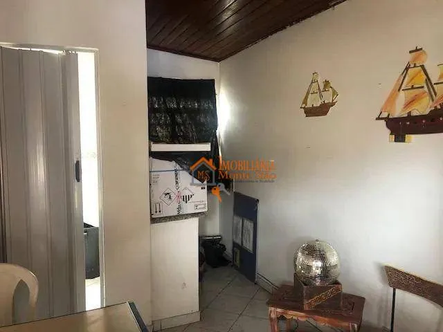 Imagem Sobrado à venda, 210 m² por R$ 700.000,00 - Jardim Vila Galvão - Guarulhos/SP