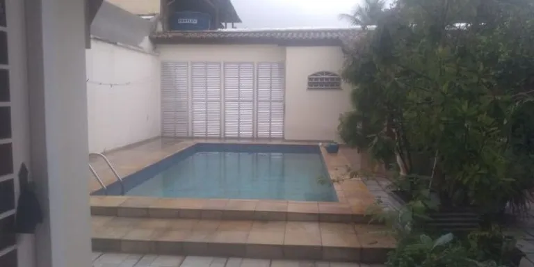 Casa com 4 Quartos à Venda, 261 m² em Taquara - Rio de Janeiro