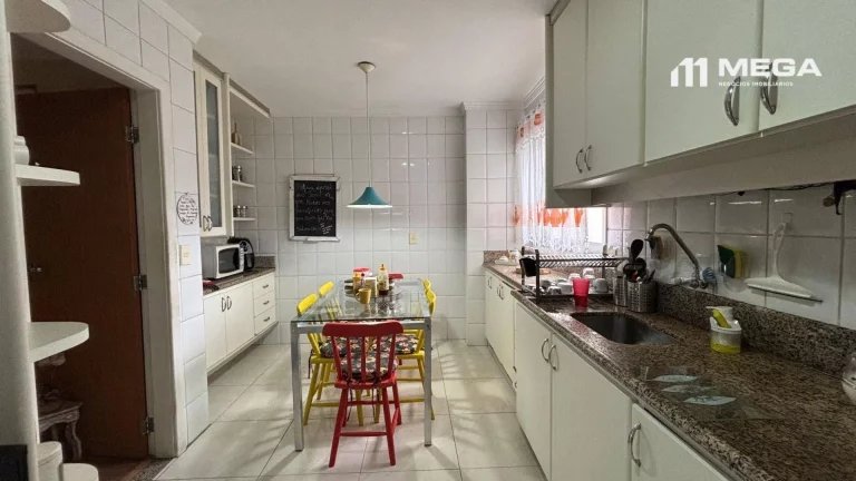 Imagem Apartamento com 4 dormitórios à venda, 301 m² por R$ 2.370.000 - Praia da Costa - Vila Velha/ES
