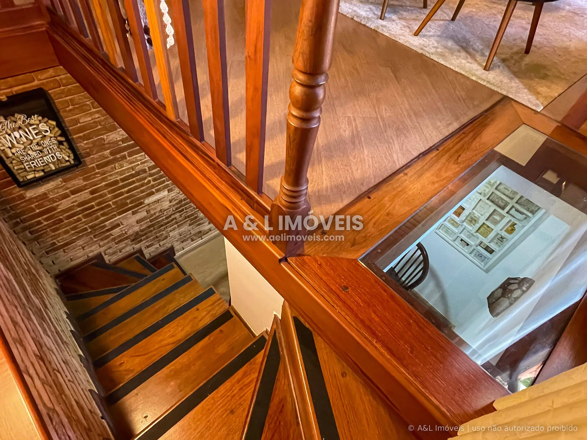 Imagem Apartamento com Adega e Lareira | Morro do Elefante | Campos do Jordão