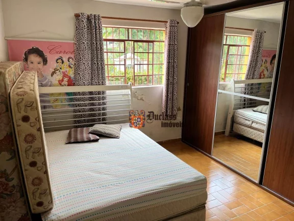 Imagem Chácara com 4 dormitórios à venda, 2131 m² por R$ 900.000 - Capoavinha - Mairiporã/SP