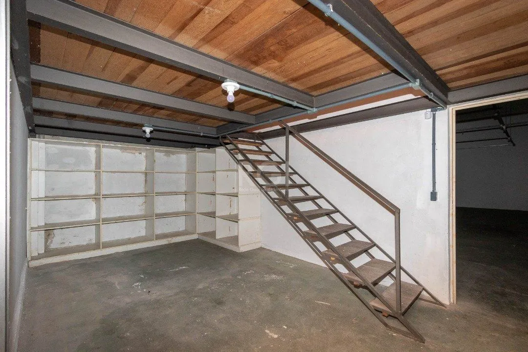 Imagem Casa para Venda - 232m², 3 dormitórios, 2 vagas - Navegantes
