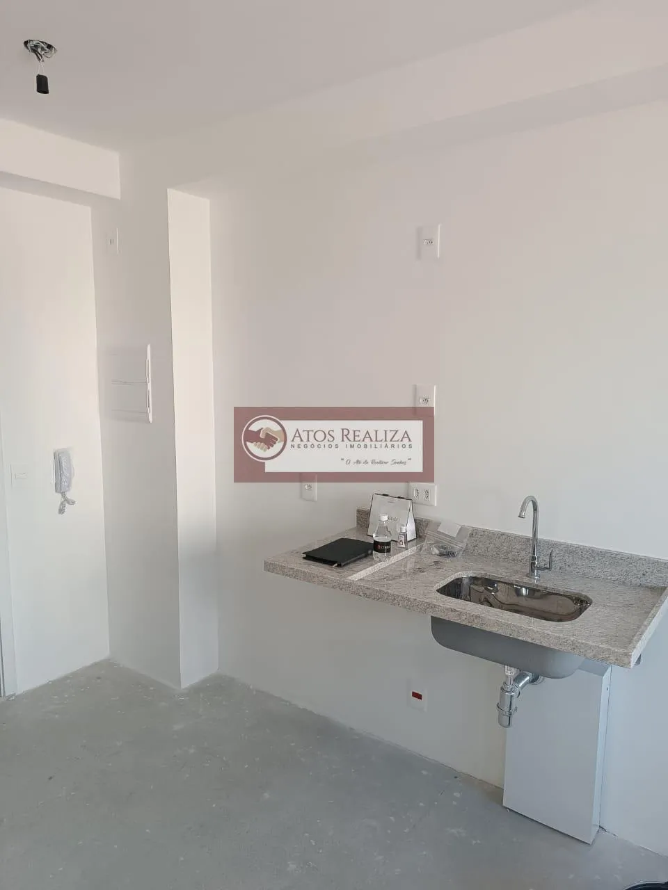 Imagem Apartamento à venda em Santo Amaro SP, 24m², 1 dormitório, sacada