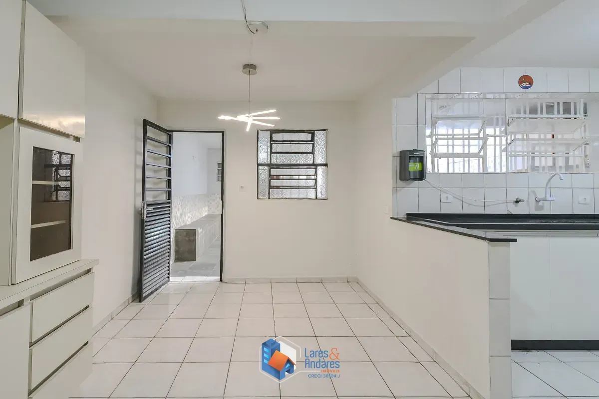 Imagem Casa para venda em Jardim Aeroporto com 4 quartos, sendo 2 suítes, 124m²