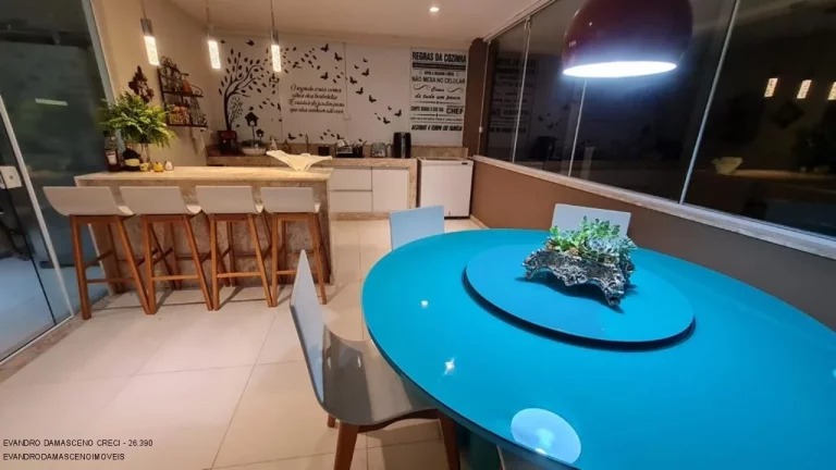 Imagem Casa alto padrão a venda em Busca Vida com 4 sites