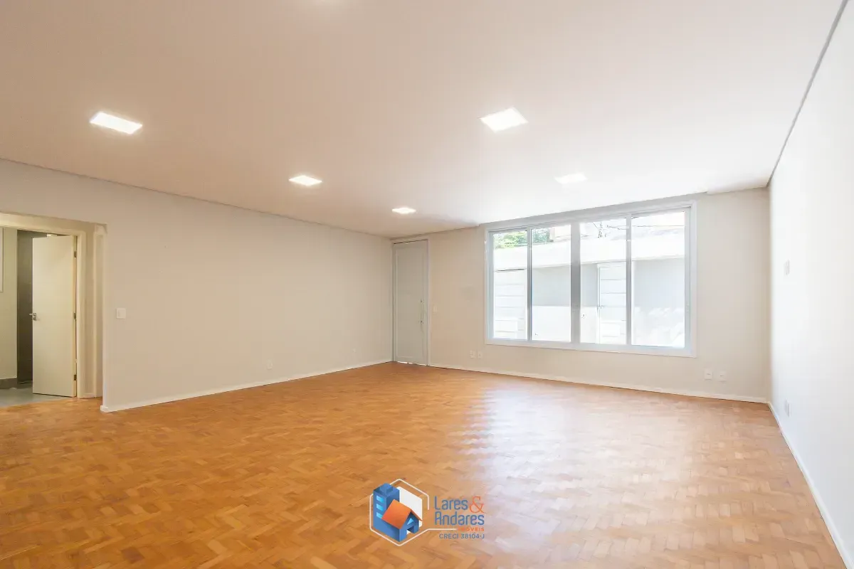 Imagem Casa para venda em Vila Mariana com 3 quartos, sendo 2 suítes, 150m²