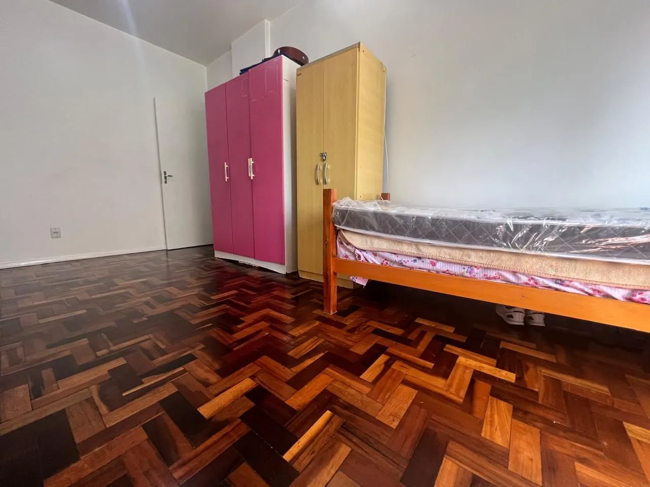 Imagem EXCELENTE E AMPLO APARTAMENTO 3 DORMITÓRIOS NO CENTRO - MUITA LUZ E O MELHOR DA VIDA URBANA!