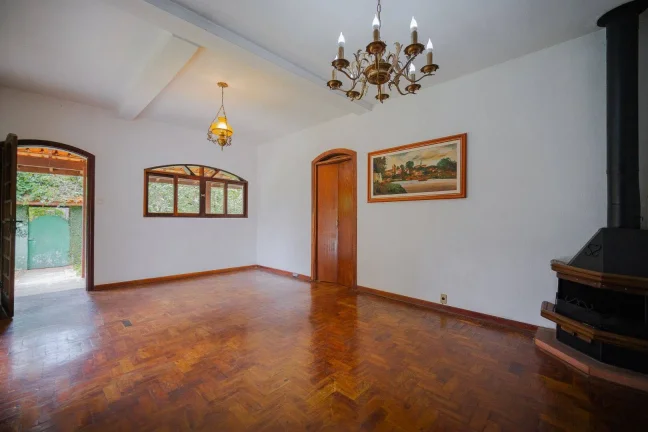 Imagem Casa com 6 dormitórios à venda, 490 m² por R$ 1.060.000,00 - Centro (Cotia) - Cotia/SP