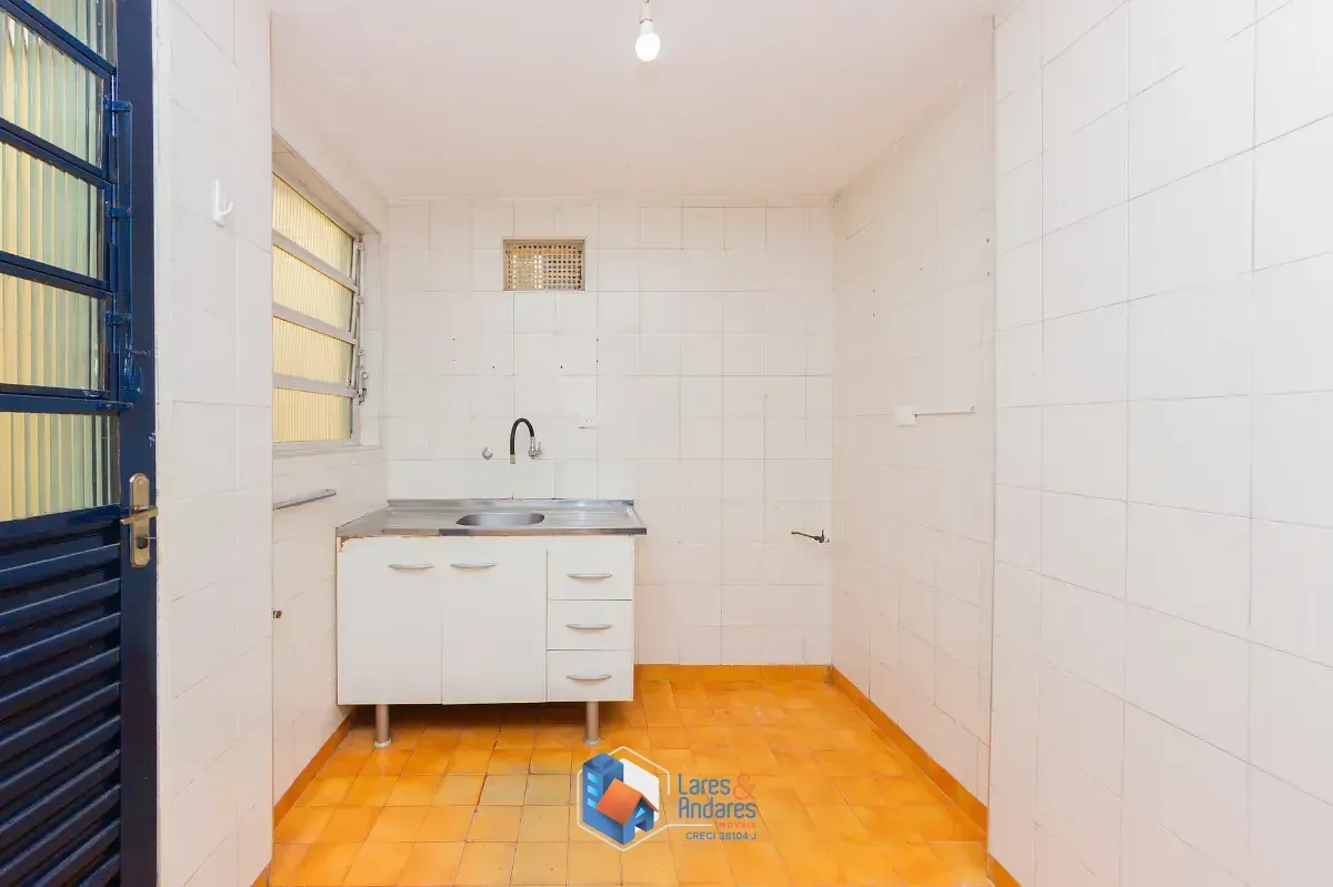Imagem Casa para venda em Vila Pompéia com 3 quartos, 110m²