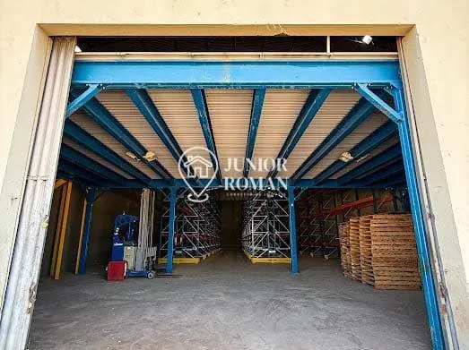 Imagem GALPÃO 600M2 COM ESTRUTURA DE PALETIZAÇÃO E PLACA SOLAR EM LUIS EDUARDO MAGALHÃES/BA