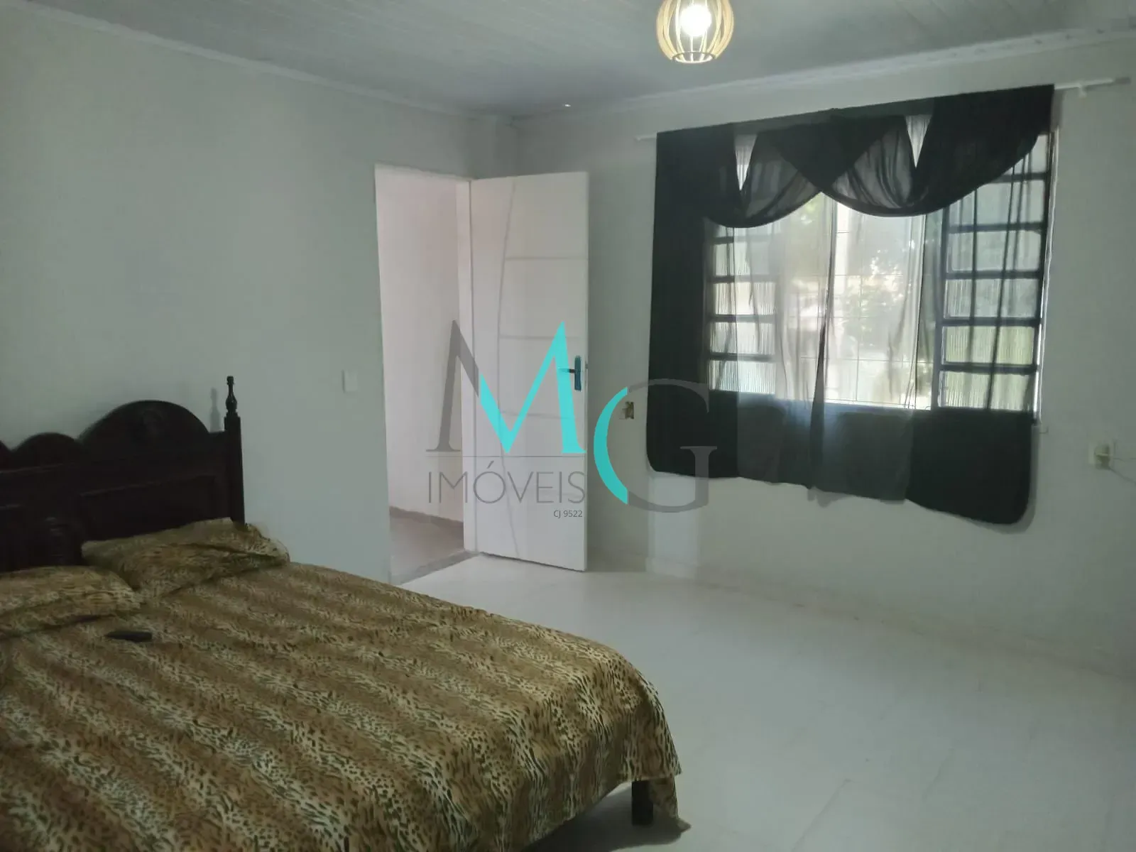 Imagem Casas à venda - 1 sobrado + 4 casas - em Campo Grande, Rio de Janeiro, RJ
