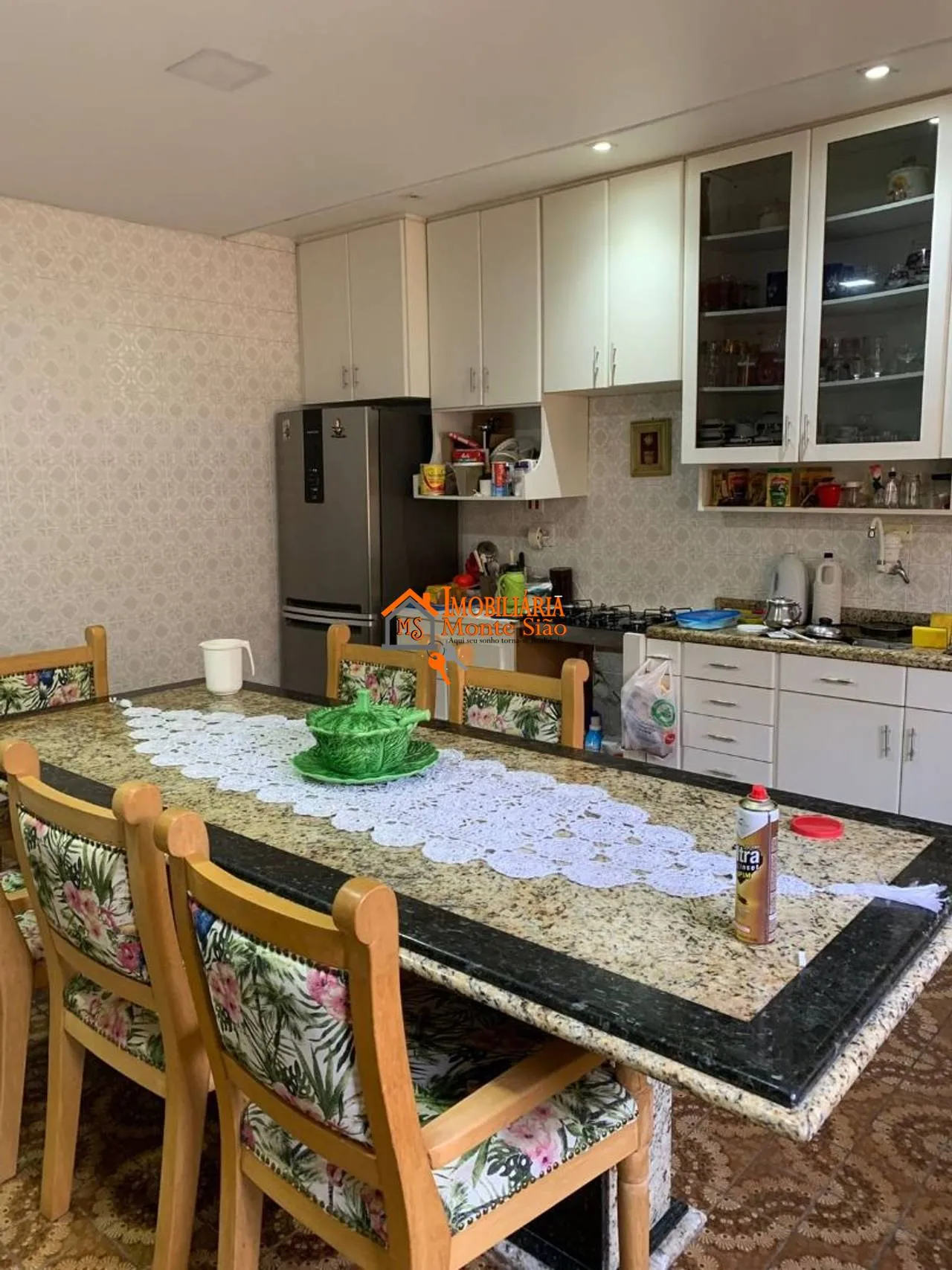 Imagem Casa 5 Dorms. c/ 2 Suítes + 5 Vagas | Excelente Localização