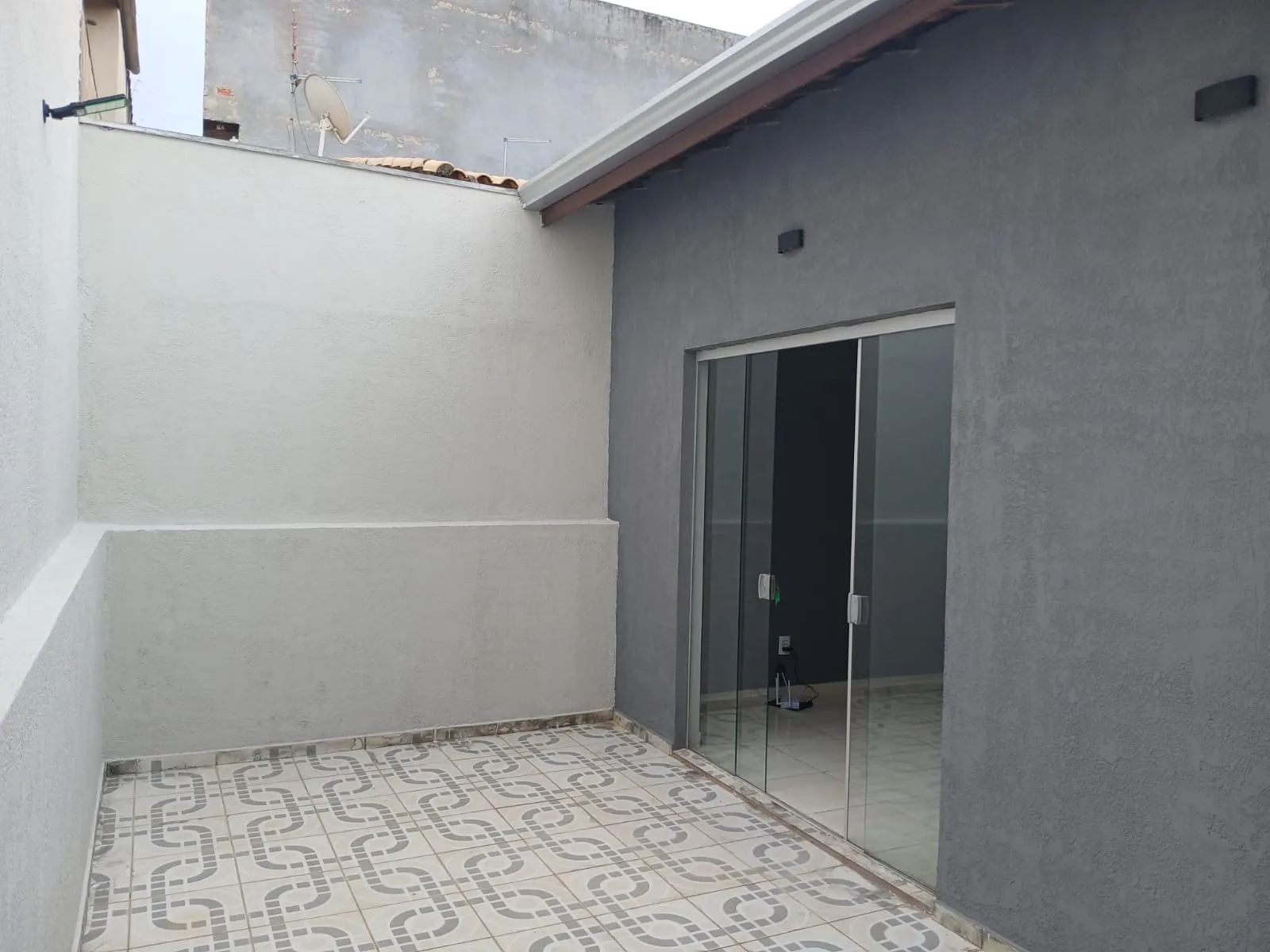 Imagem Casa à Venda no Wanel Ville V ? 3 Dormitórios com Suíte e Segurança