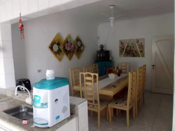 Imagem CASA 3 DORMITORIOS COM PISCINA