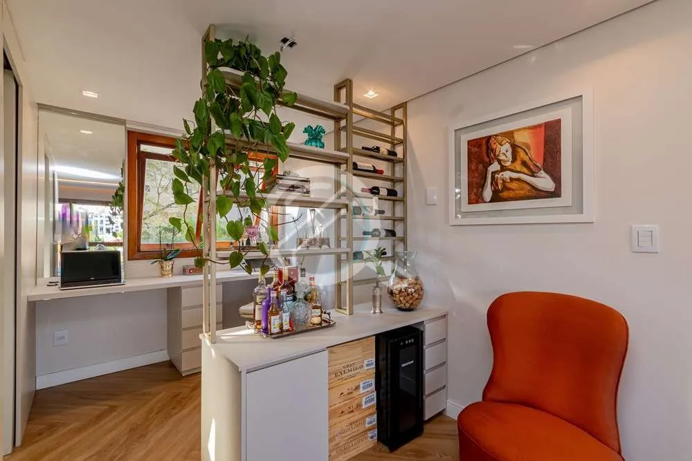 Imagem Excelente Apartamento com 3 Dormitórios, Projetado por Arquiteto Apresentamos este excelente aparta...