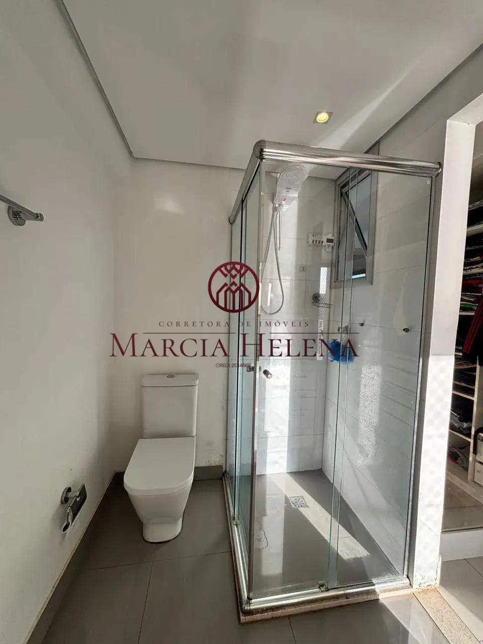 Imagem Apartamento à venda, no Edifício Asturias em Campinas, Taquaral, com 1 quarto, 57m2