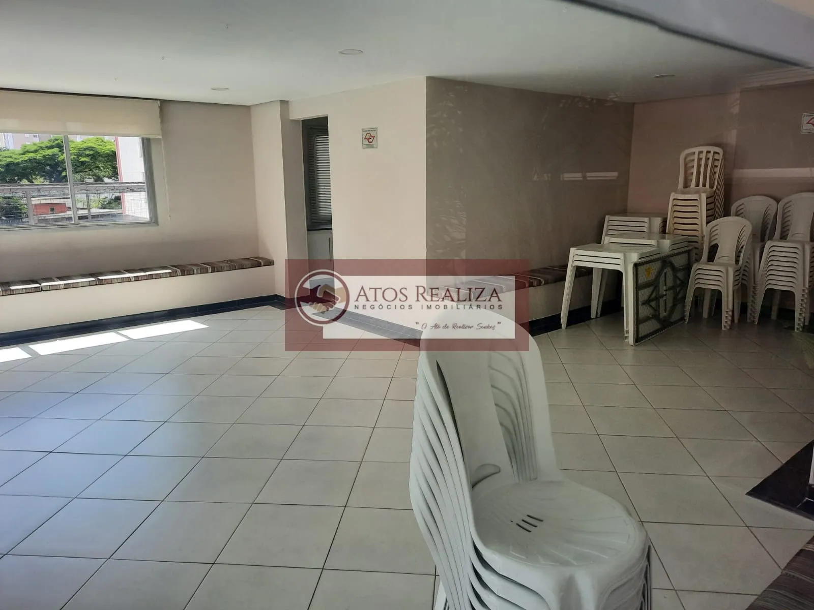 Imagem Apartamento com sacada em Jardim Luanda - SP: 90m², 3 quartos e 1 suíte por R$ 650.000