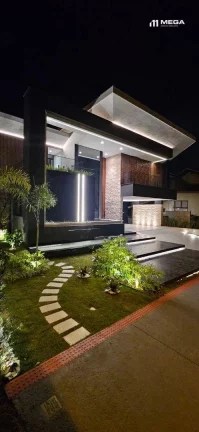 Imagem Luxuosa casa no Riviera park