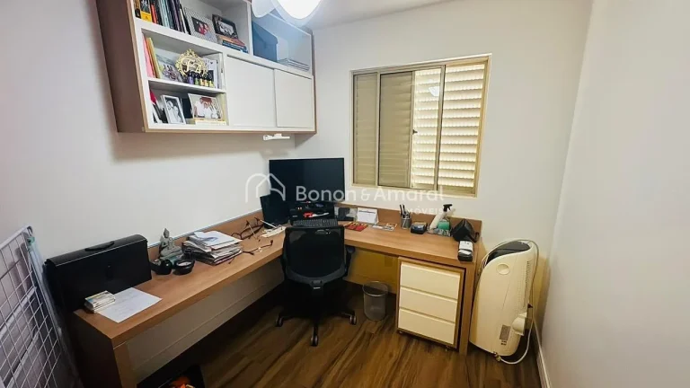 Imagem Excelente oportunidade de negócio 77m² bem distribuídos! Recém reformado de muito bom gosto!
Ofe...