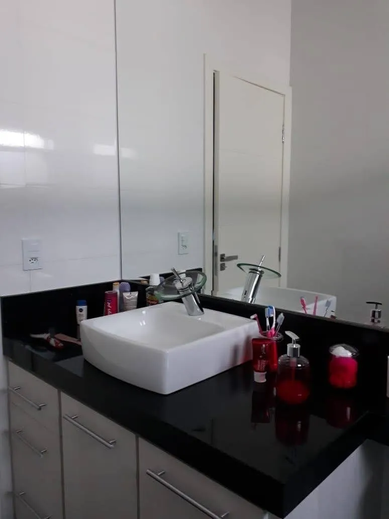 Imagem Casa à venda 2 Quartos, 1 Suite, 2 Vagas, 193M², Jardim Continental II, Taubaté - SP