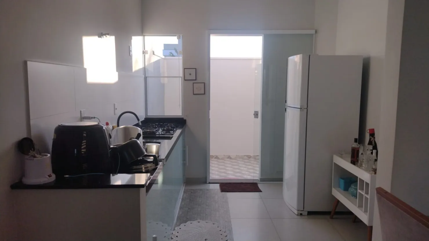 Imagem Casa à venda 2 Quartos, 1 Suite, 2 Vagas, 175M², Condomínio Residencial e Comercial Laguna, Pindamonhangaba - SP