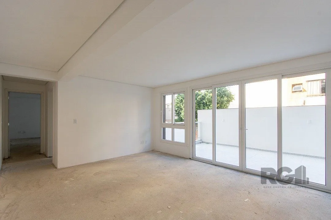 Imagem Cobertura para Venda - 214.34m², 3 dormitórios, sendo 3 suites, 2 vagas - Tristeza