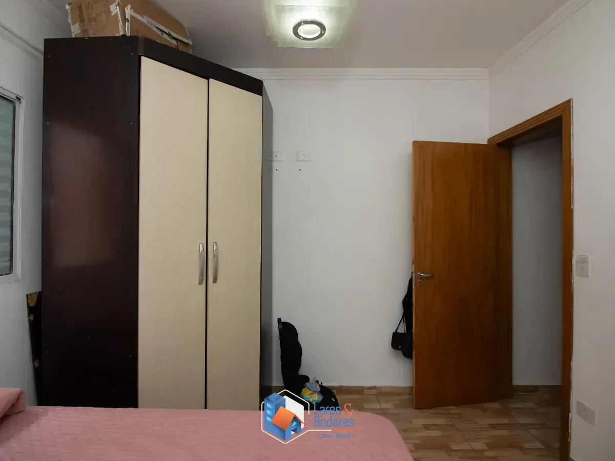 Imagem Sobrado para venda em Jardim Tremembé com 3 quartos, sendo 1 suíte, 98m²