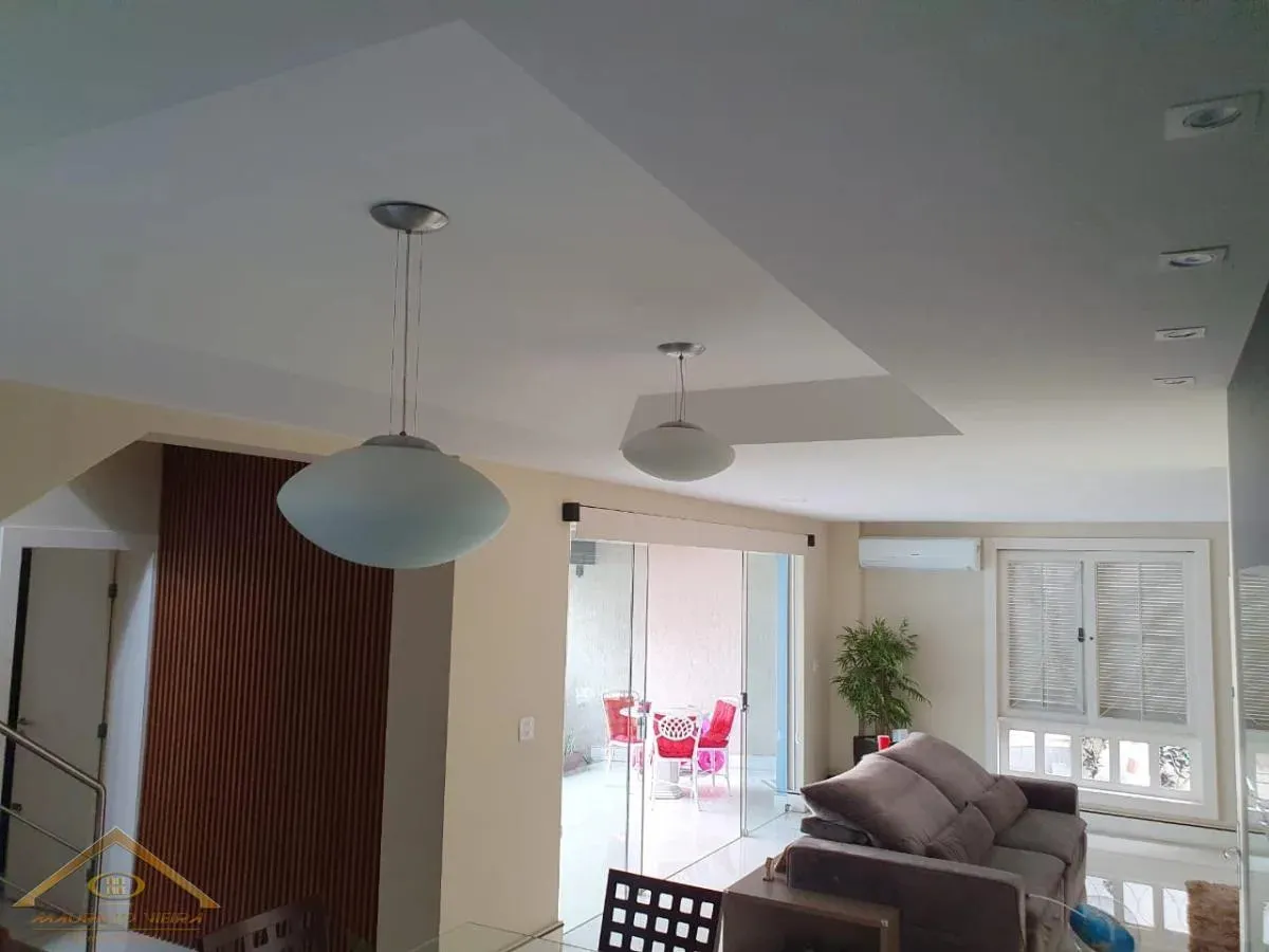 Imagem Casa para Venda em Cabo Frio / RJ no bairro Vila Nova