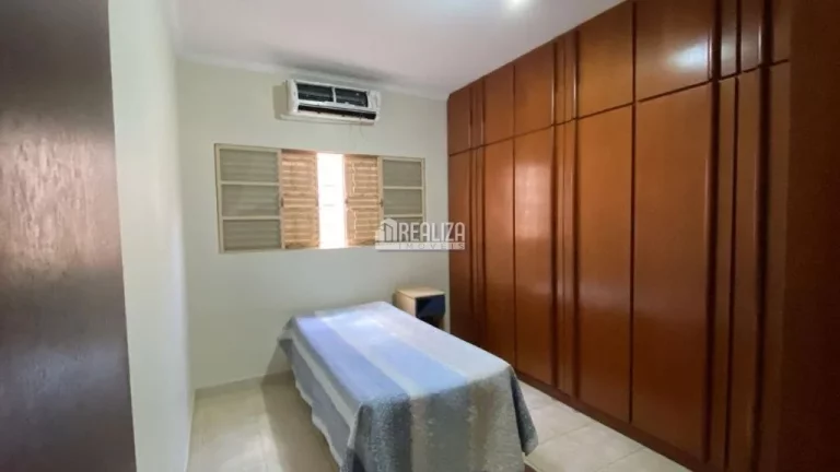 Imagem Casa com 4 dormitórios e Varanda Gourmet no bairro Jardim São Bento