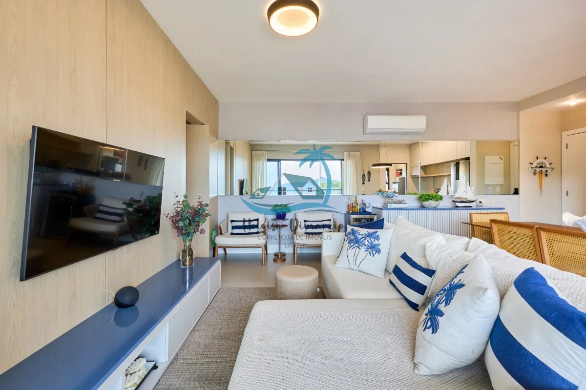 Imagem Apartamento de alto padrão a venda em Ubatuba á 70 metros do mar, bairro Santa Rita/Enseada.