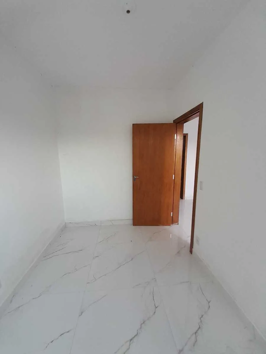Imagem Casa à venda, 2 quartos, 1 vaga, Novo Centro - Santa Luzia/MG