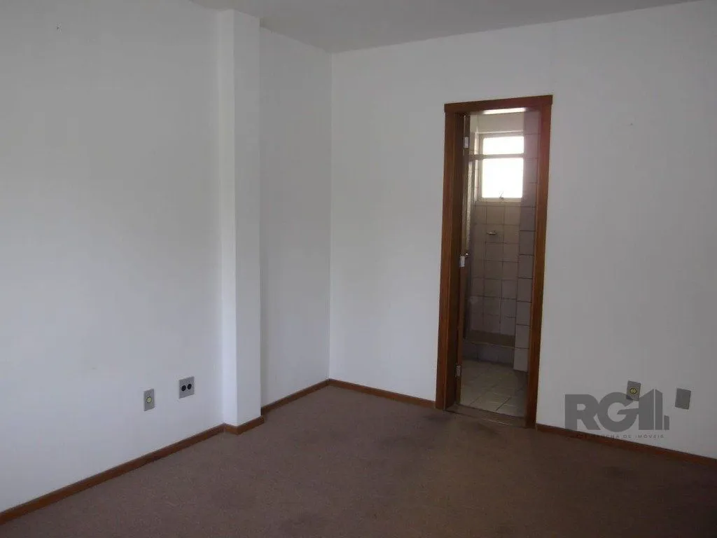Imagem Apartamento 2 dormitórios, 1 suíte, 1 vaga - 90m² de área privativa no Bairro Mont Serrat