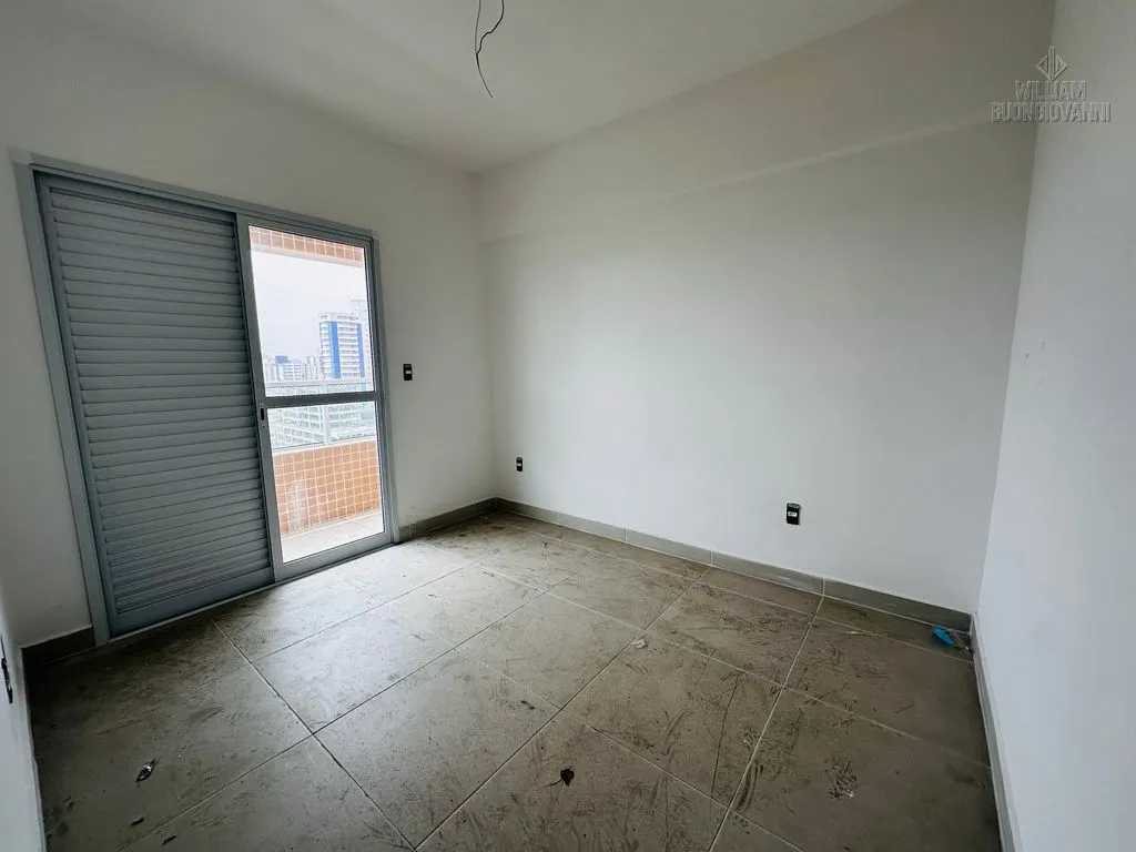 Imagem Apartamento na Vila Tupi, 3 Dormitórios sendo 3 suítes com vista mar!