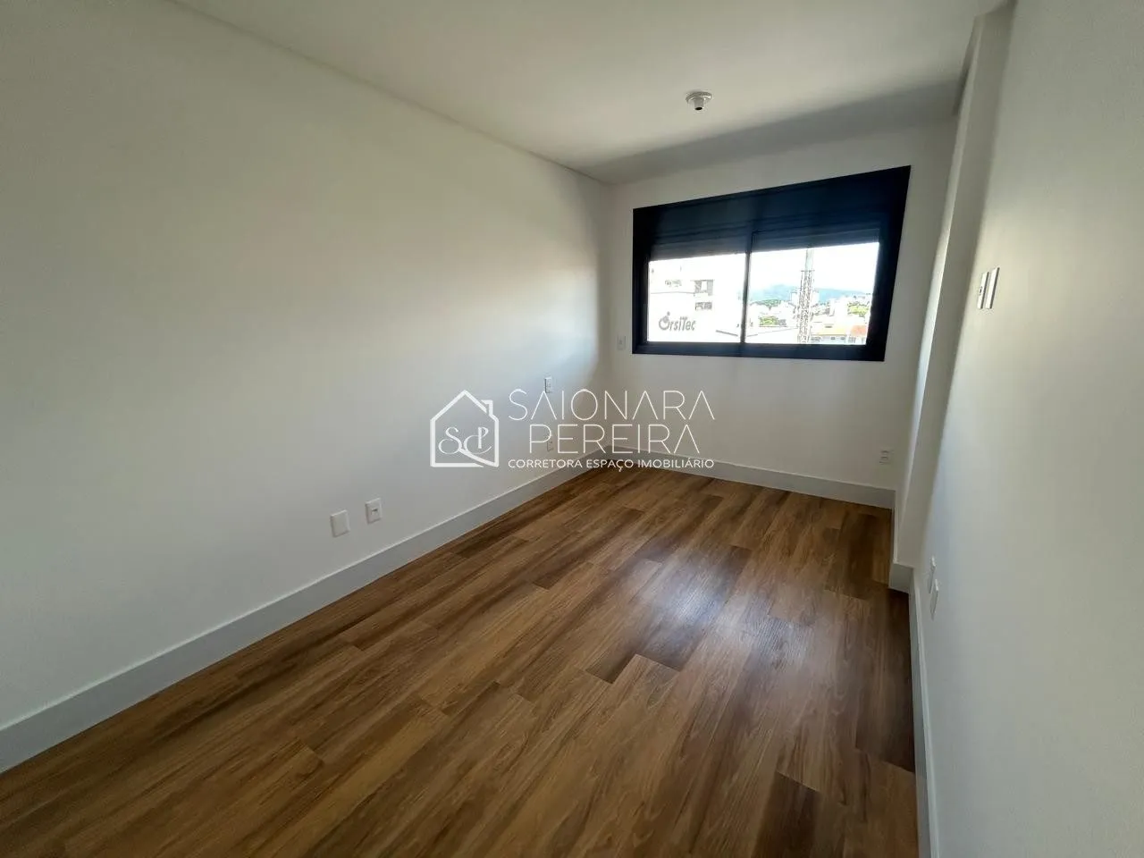 Imagem D/MYS APARTAMENTO COM 3 SUÍTES - ESTREITO - FLORIANÓPOLIS