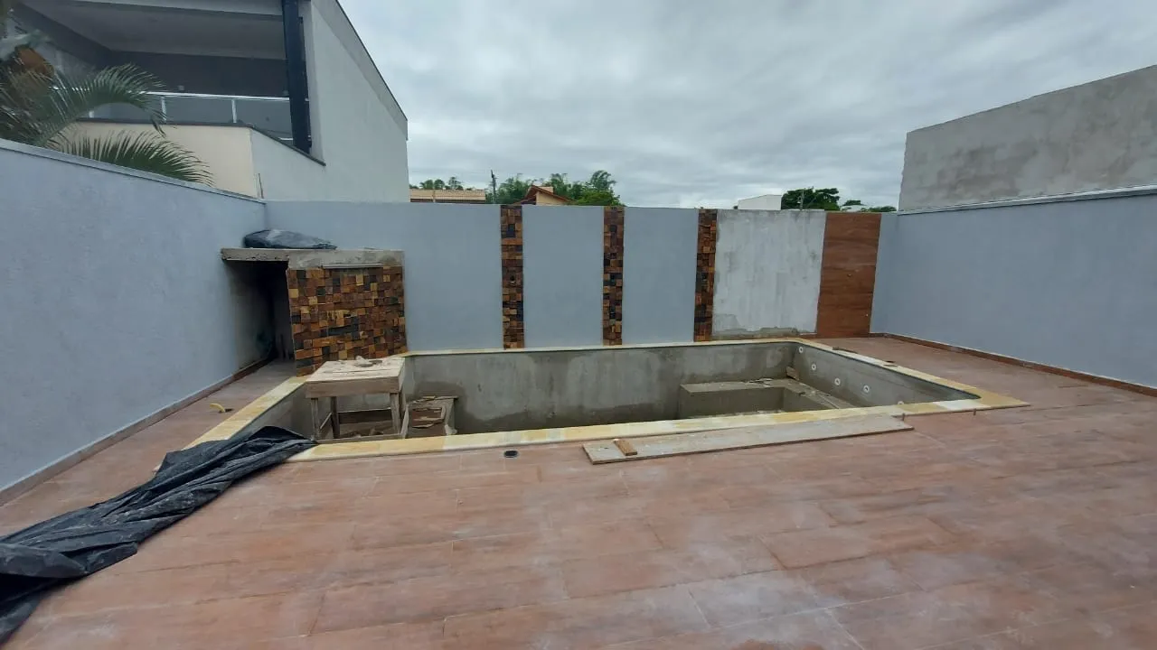 Imagem Casa à venda 3 Quartos, 1 Suite, 2 Vagas, 300M², Parque São Cristóvão, Taubaté - SP