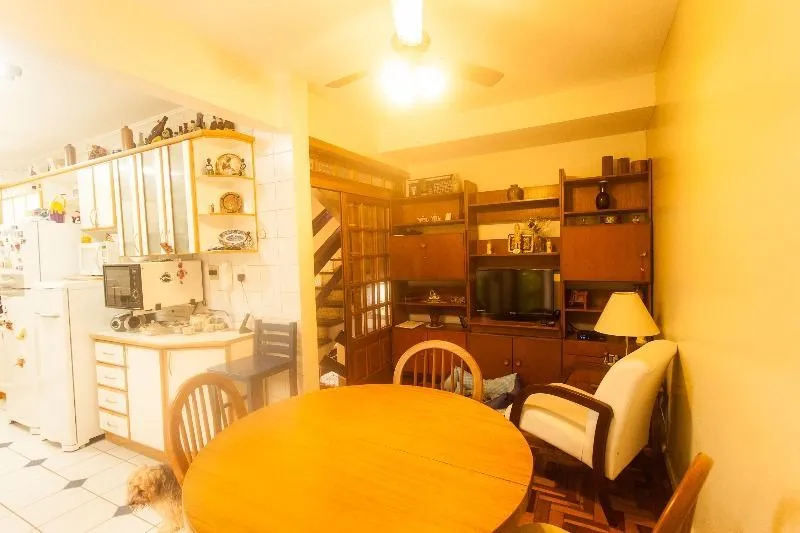 Imagem Casa Condominio para Venda - 170m², 3 dormitórios, sendo 1 suites, 2 vagas - Cavalhada