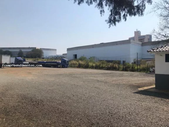 Imagem Barracão para Venda em Limeira, Vila Nova