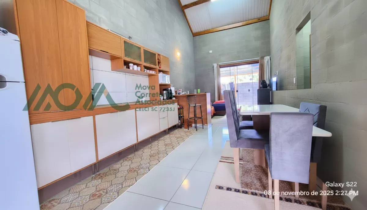 Imagem EXCLUSIVIDADE MOVA - Casa nova a 250 metros do mar em Itapoá

Casa nova à venda em Itapoá, locali...