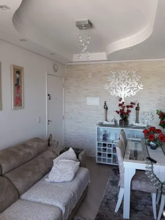 Imagem Vila Livieiro, 2 dormitórios, sacada, 1 vaga - Lazer com Piscina