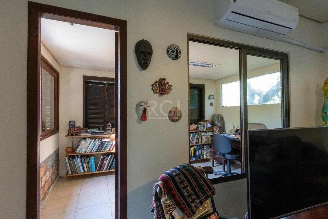 Imagem Casa em Belém Novo