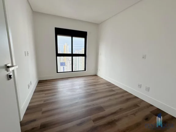 Imagem Apartamento Zona Central para Venda em Balneário Camboriú, CENTRO, 4 dormitórios, 2 suítes, 4 banheiros, 3 vagas