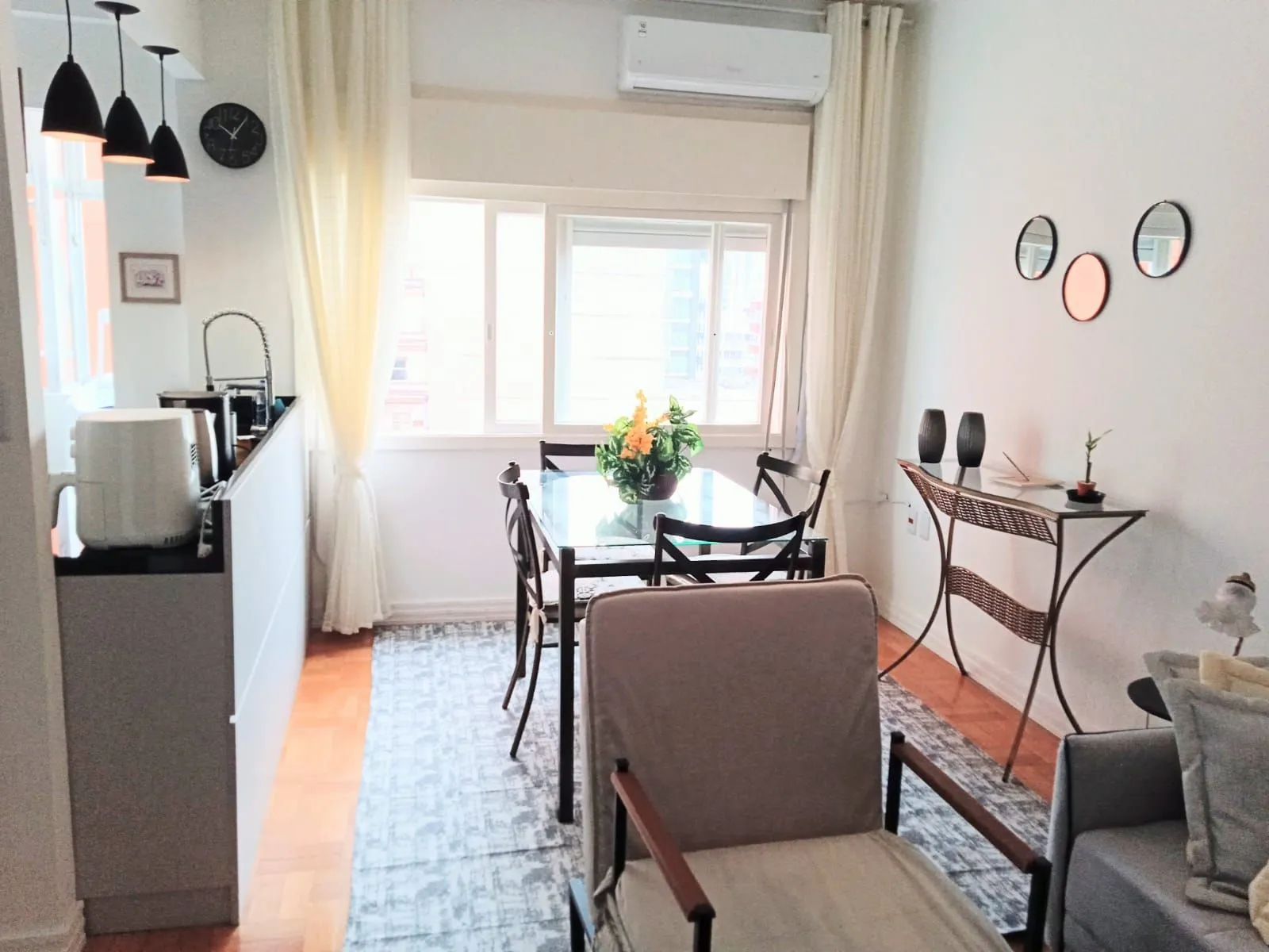 Imagem Apartamento PORTEIRA FECHADA E ANDAR ALTO à venda - centro histórico