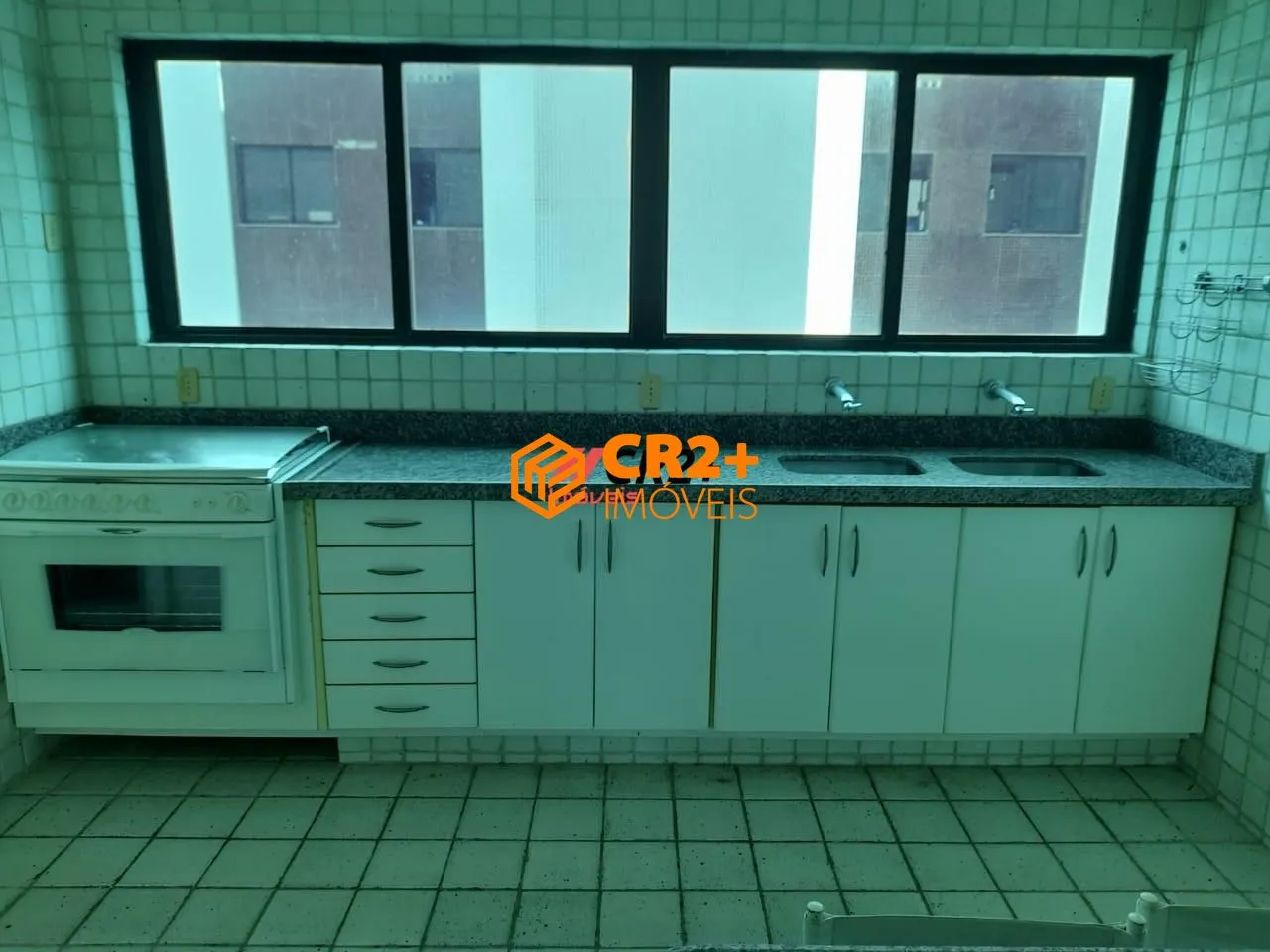 Imagem Apartamento a Venda 268m² com 4 quartos, 2 suítes no bairro Boa Viagem em Recife